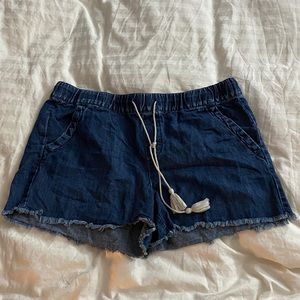 Loft jean short cut odds with drawstring waist
